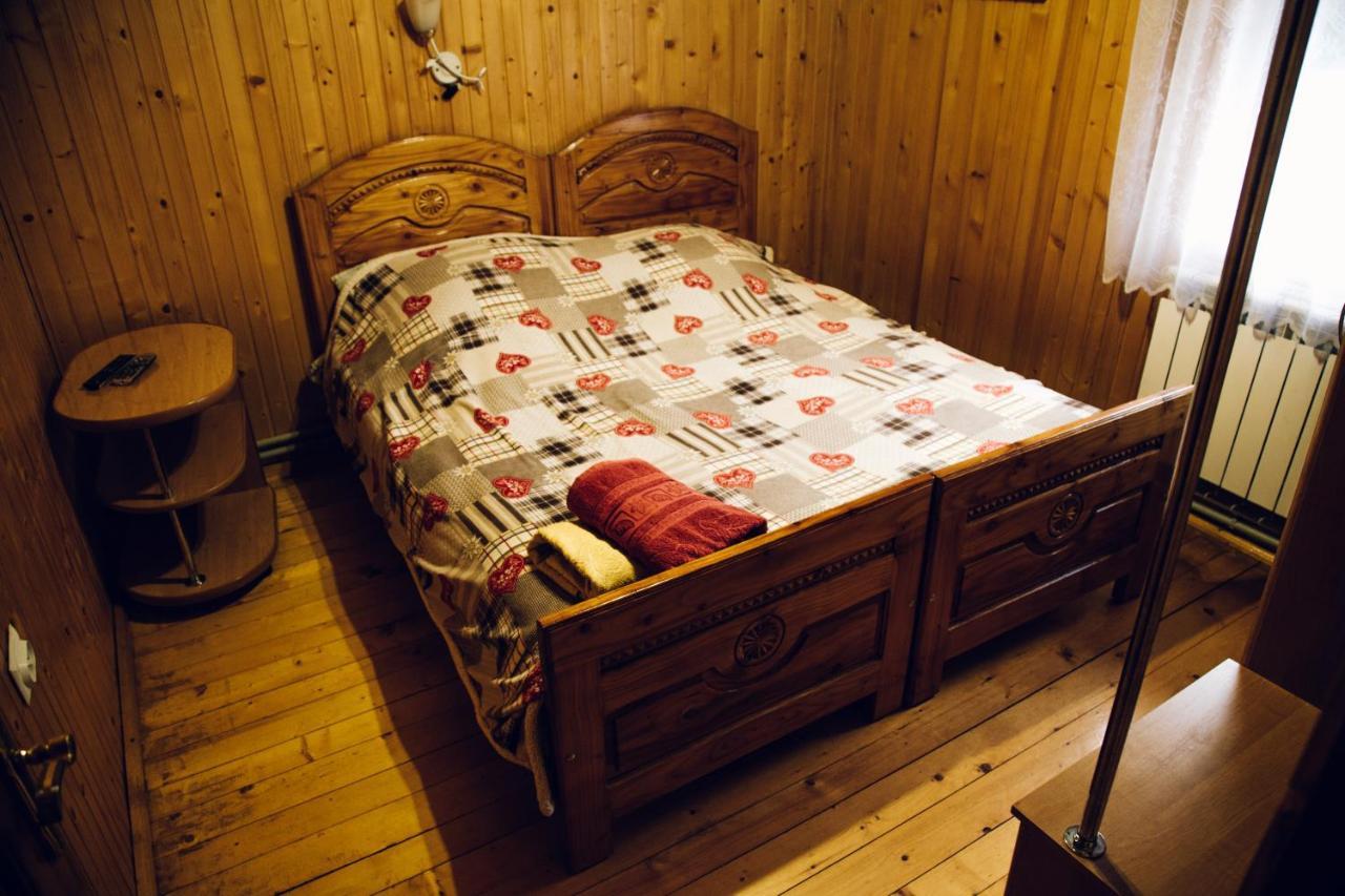 Cottage Nezabudka ヤレムチャ エクステリア 写真