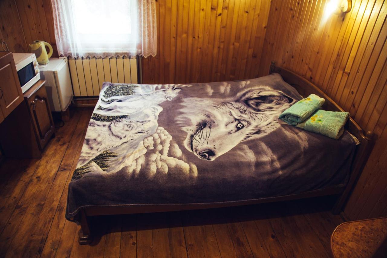 Cottage Nezabudka ヤレムチャ エクステリア 写真
