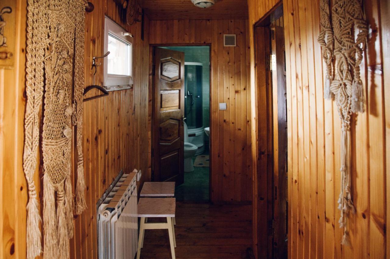 Cottage Nezabudka ヤレムチャ エクステリア 写真
